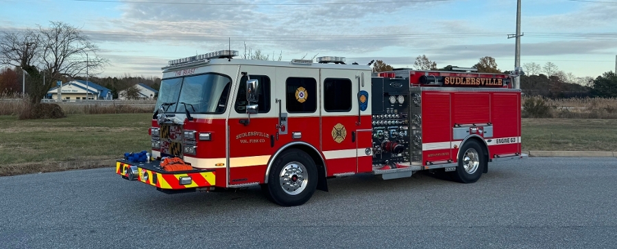 E-ONE Cyclone Stainless Steel Pumper