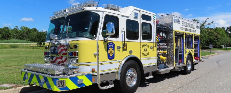 E-ONE Typhoon 1500 GPM Rescue Pumper